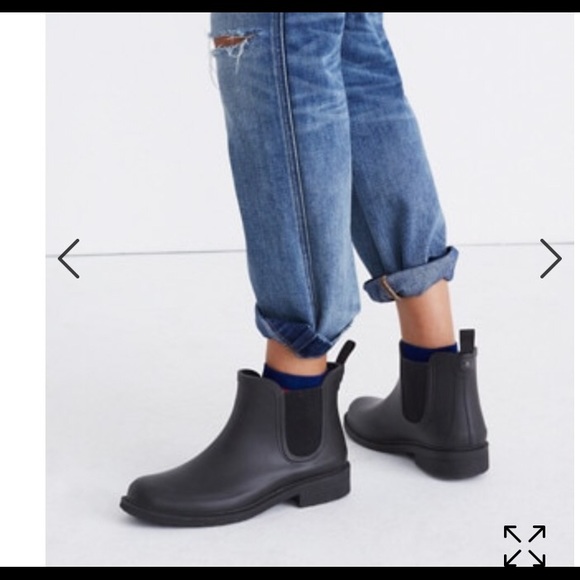 Madewell Shoes - Madewell Chelsea Rain Boots 6 black